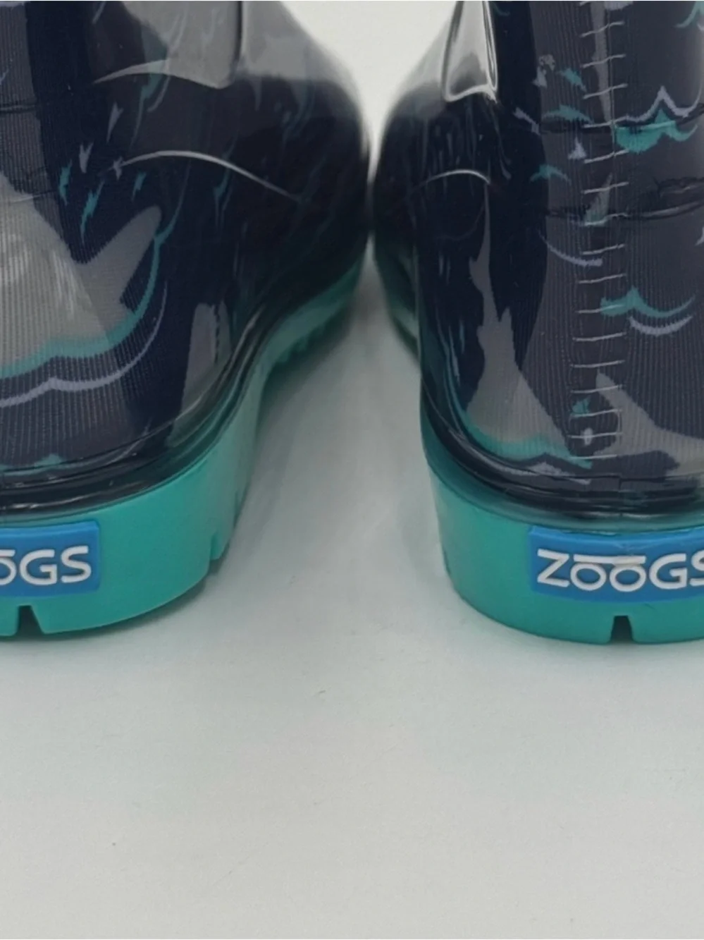 Kids Navy Shark Rain Boots with Teal Handles Size 10